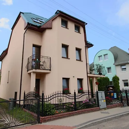 Homestay szállás Ewa