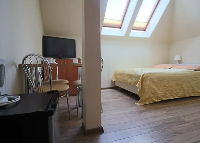 홈스테이 Ewa 미엥지즈드로예